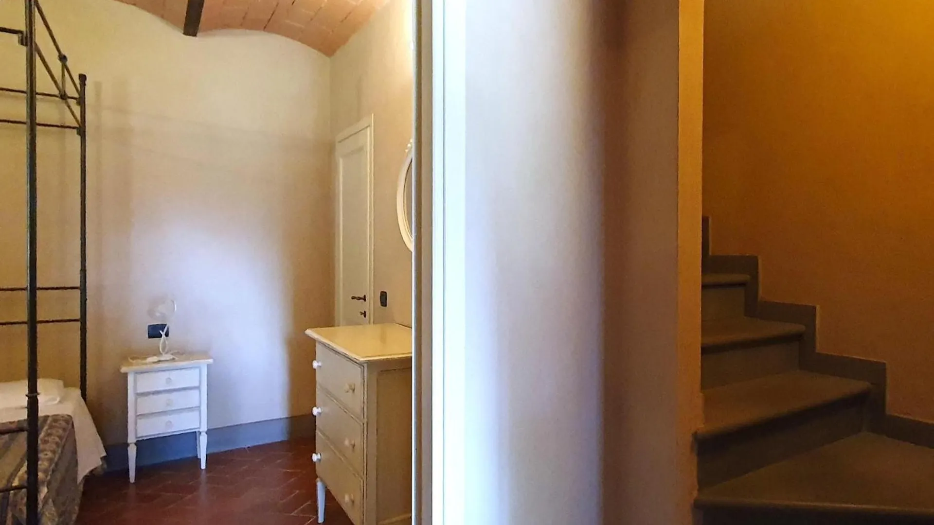 Attractive Apartment With Paid Sauna Monteverdi Marittimo Italy