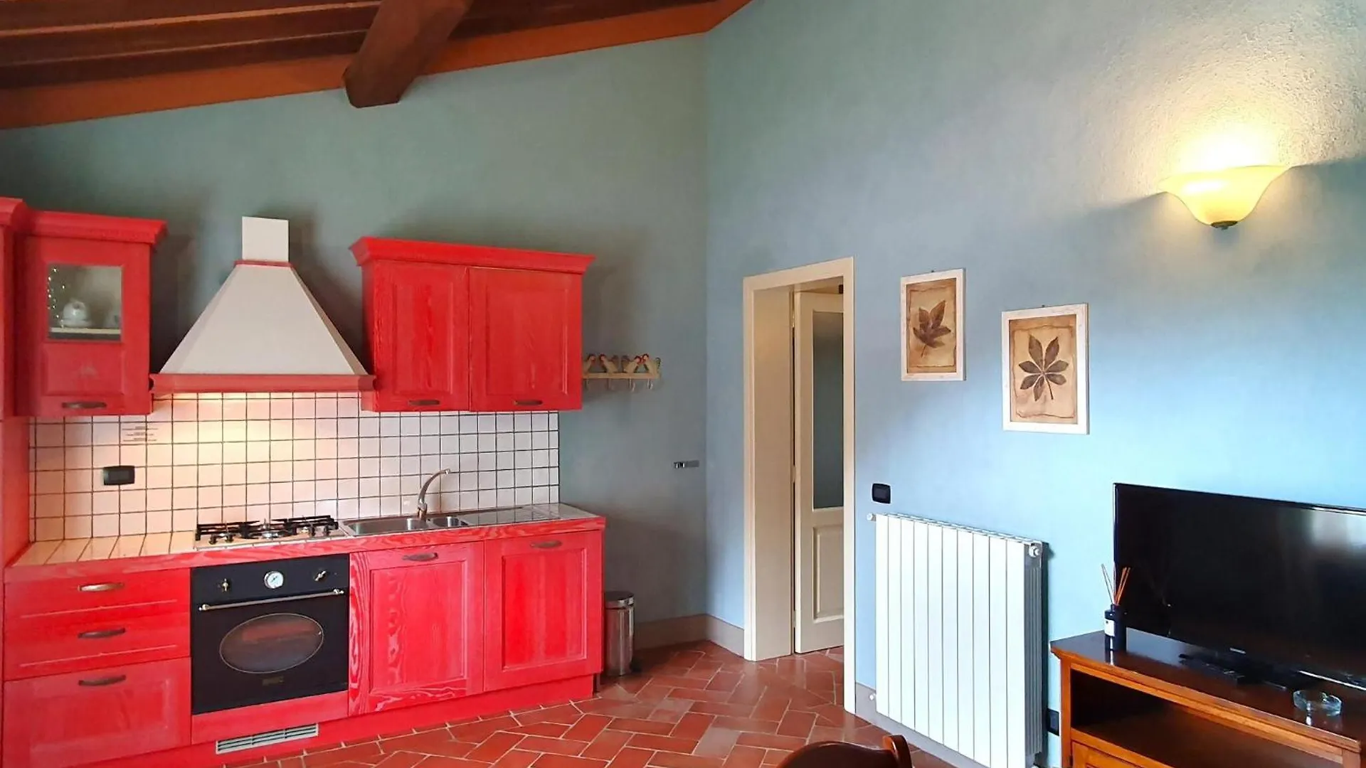 Attractive Apartment With Paid Sauna Monteverdi Marittimo