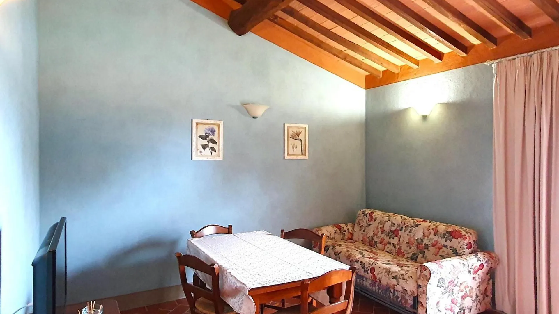 Attractive Apartment With Paid Sauna Monteverdi Marittimo