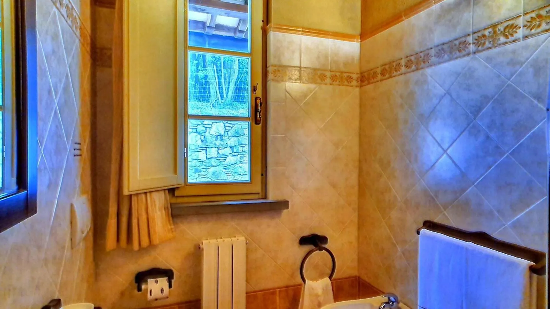 Attractive Apartment With Paid Sauna Monteverdi Marittimo