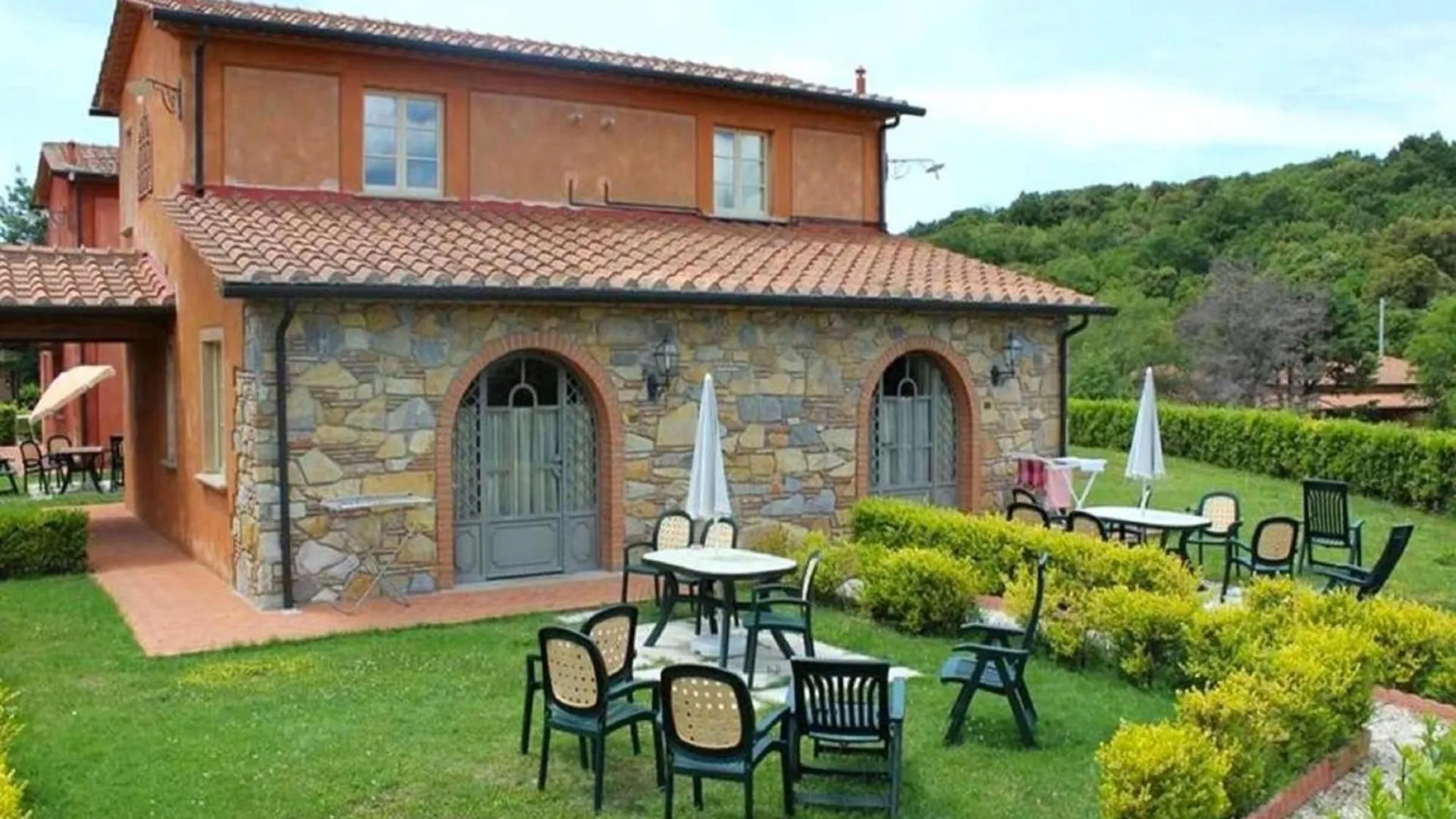 Attractive Apartment With Paid Sauna Monteverdi Marittimo 0*,  Italy